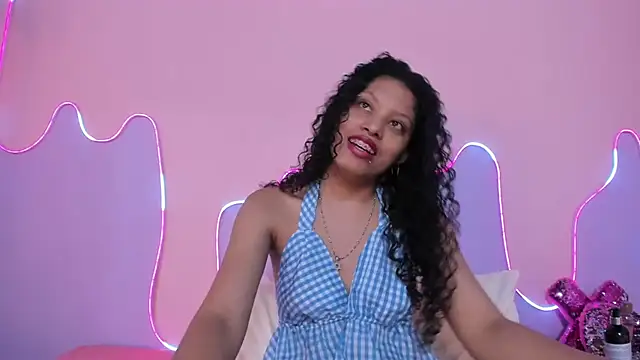 Mingie Rouse online show from May 9, 3:12 am