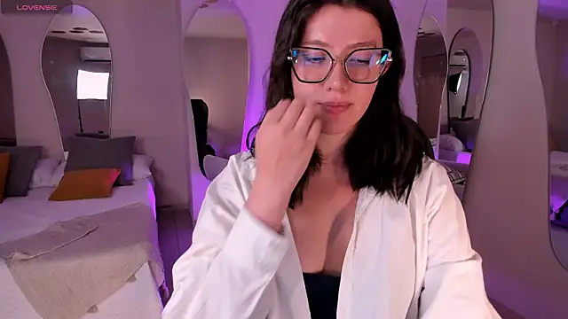 AmberFarrell online show from March 23, 8:13 pm