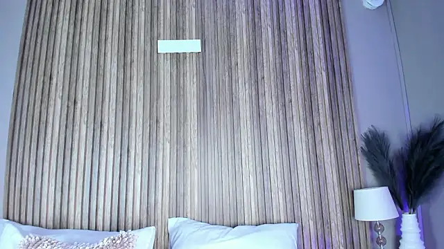 HannaPaola online show from February 3, 11:21 pm