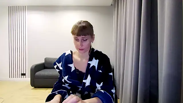 Daniella Lorente online show from December 28, 6:28 am