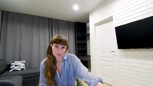 Daniella Lorente online show from March 14, 11:43 pm