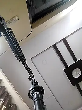 Queen sakshi online show from November 18, 3:27 pm