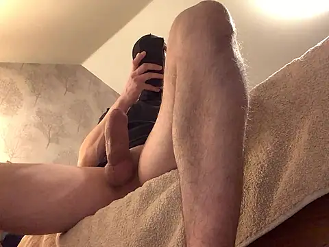 girth-master online show from February 12, 8:50 pm