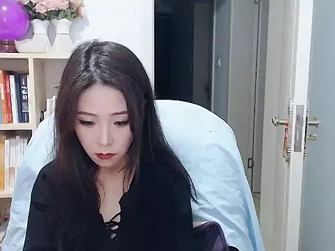 SuSushi728 online show from February 14, 4:37 pm