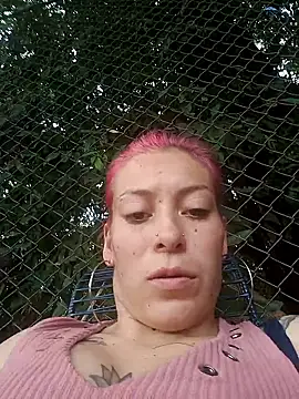 Snapshot of Tefannyy_ chatting on January 8, 7:16 pm Tefannyy online show from January 8, 7:16 pm