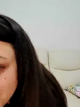 Snapshot of leeya_lee chatting on January 20, 1:18 am leeya lee online show from January 20, 1:18 am