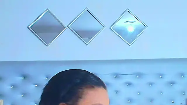 Snapshot of EileenBenzon chatting on October 22, 2:28 pm EileenBenzon online show from October 22, 2:28 pm