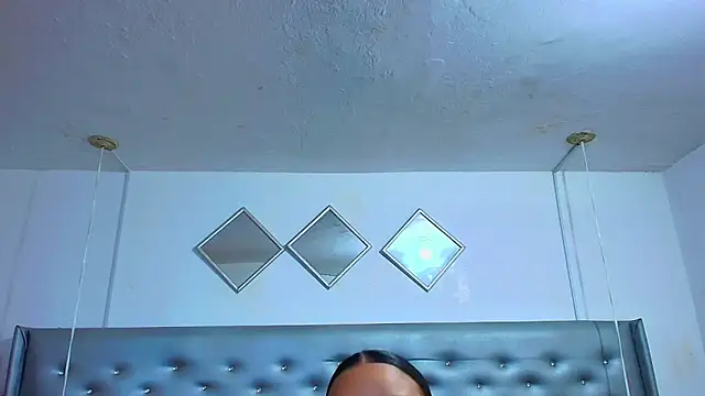 Snapshot of EileenBenzon chatting on December 1, 4:34 pm EileenBenzon online show from December 1, 4:34 pm