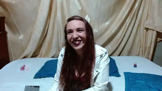 Snapshot of Sydney_kanee chatting on October 12, 3:49 am Sydney kanee online show from October 12, 3:49 am