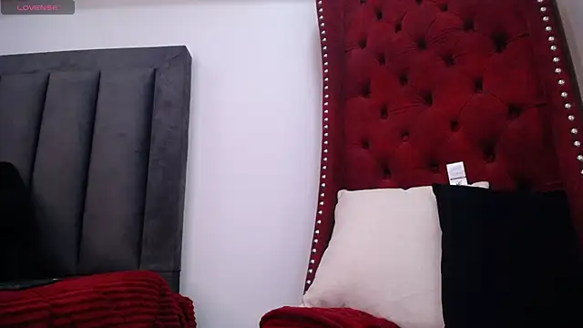 BiancaAntonelli online show from April 10, 1:38 pm