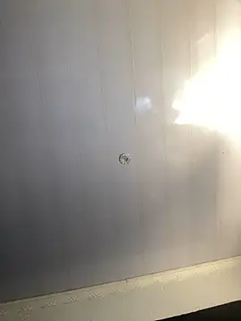 Snapshot of BlueIceCube chatting on November 5, 11:32 am BlueIceCube online show from November 5, 11:32 am