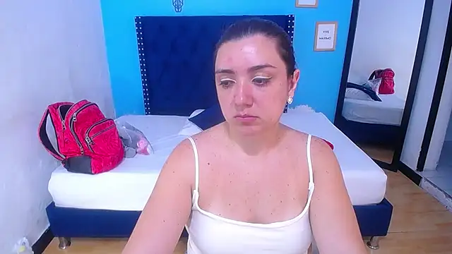 kinky redhead18 online show from February 12, 2:01 pm