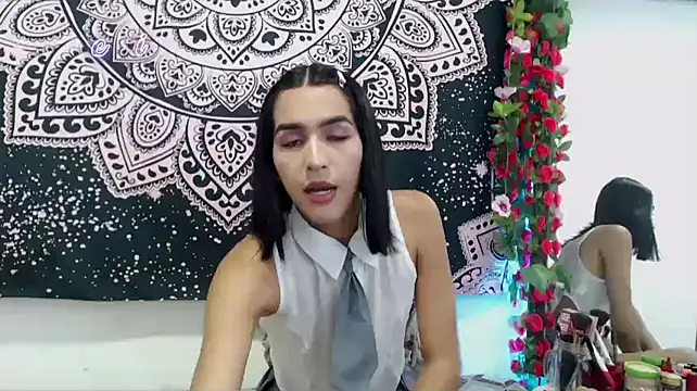 Snapshot of liissa_0 chatting on July 1, 9:03 pm liissa 0 online show from July 1, 9:03 pm