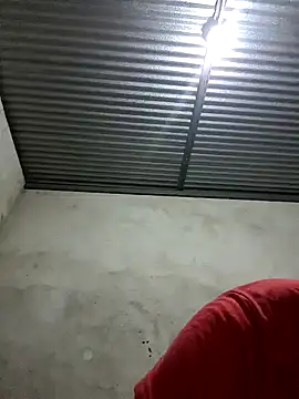 Snapshot of Reynold2608 chatting on December 29, 6:45 am Reynold2608 online show from December 29, 6:45 am