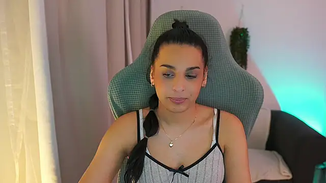 Snapshot of mila__denver chatting on January 23, 6:56 pm mila denver online show from January 23, 6:56 pm