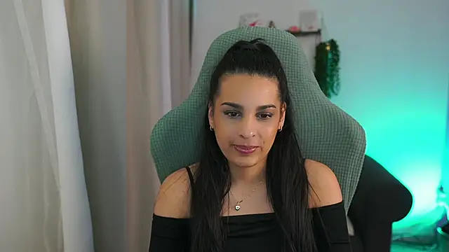 Snapshot of mila__denver chatting on March 22, 2:58 pm mila denver online show from March 22, 2:58 pm