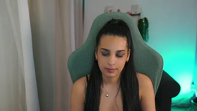 Snapshot of mila__denver chatting on March 22, 6:03 pm mila denver online show from March 22, 6:03 pm