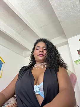 Snapshot of Michel_Jones chatting on April 7, 1:28 am Michel Jones online show from April 7, 1:28 am