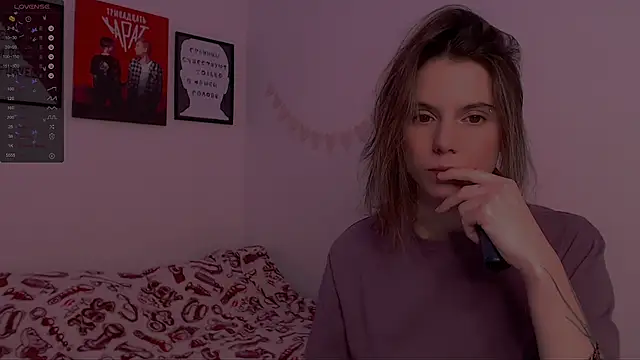 Snapshot of _ni_kiss chatting on January 22, 9:21 pm ni kiss online show from January 22, 9:21 pm