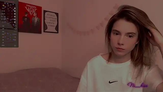 Snapshot of _ni_kiss chatting on February 20, 8:25 pm ni kiss online show from February 20, 8:25 pm