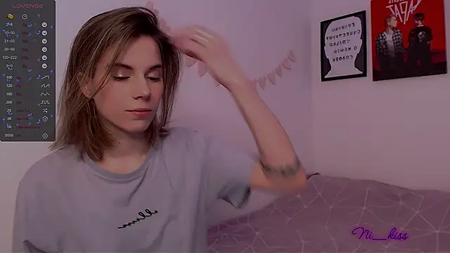 Snapshot of _ni_kiss chatting on March 10, 9:07 pm ni kiss online show from March 10, 9:07 pm