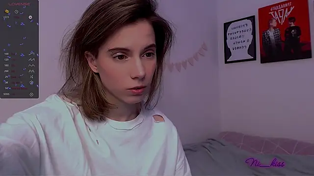 Snapshot of _ni_kiss chatting on March 12, 5:07 pm ni kiss online show from March 12, 5:07 pm