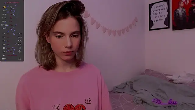 Snapshot of _ni_kiss chatting on March 22, 7:42 pm ni kiss online show from March 22, 7:42 pm