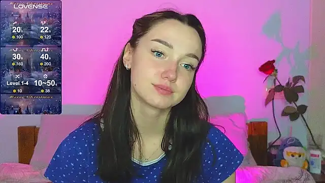 Wild Sophie  online show from December 20, 5:40 pm