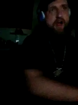Snapshot of Ozomitro chatting on March 4, 10:05 pm Ozomitro online show from March 4, 10:05 pm