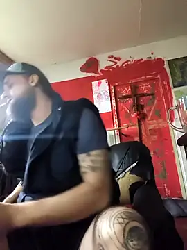 Ozomitro online show from December 15, 11:47 am