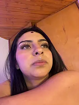 Hilary pinkk online show from March 21, 3:11 am