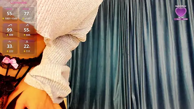 LaurynCopper online show from October 10, 6:12 am