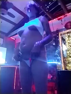 Snapshot of ivylee31 chatting on March 15, 6:03 am ivylee31 online show from March 15, 6:03 am