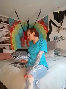 ivylee31 online show from April 7, 6:52 pm