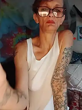 ivylee31 online show from June 23, 6:39 pm