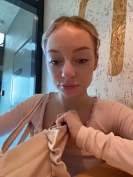 melissa grr online show from May 24, 1:49 pm