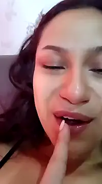 yummi  priv online show from January 28, 12:47 am