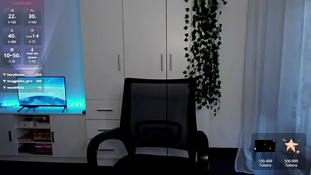 Snapshot of lounahyan chatting on September 26, 3:49 pm lounahyan online show from September 26, 3:49 pm