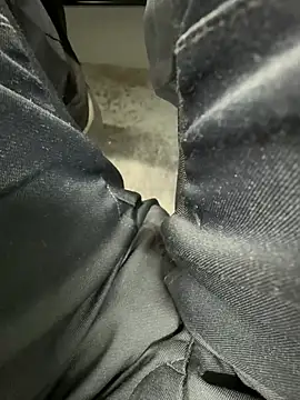 Snapshot of Im_IVE_LOVE chatting on January 10, 5:37 am Im IVE LOVE online show from January 10, 5:37 am