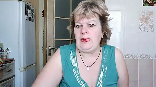 Snapshot of Ettie_Tonia chatting on February 20, 9:00 am Ettie Tonia online show from February 20, 9:00 am