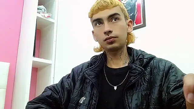 ttimy x boy online show from February 5, 7:18 pm