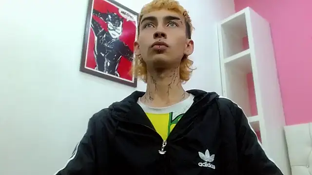 ttimy x boy online show from March 4, 7:09 pm