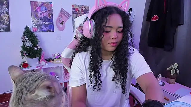 anyburkee online show from December 11, 7:20 am