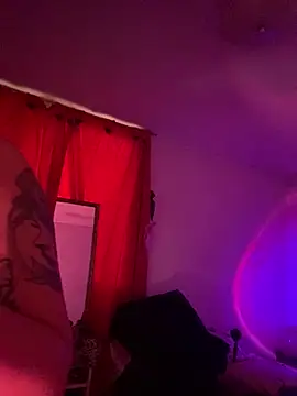 Miss oliviaa online show from April 16, 9:39 pm