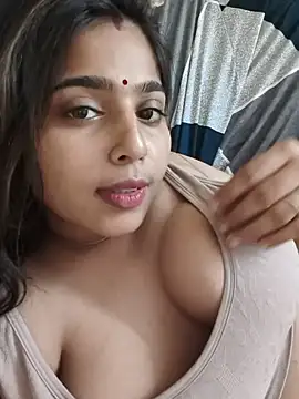 Snapshot of Sweet-Rani chatting on June 21, 4:31 pm Sweet-Rani online show from June 21, 4:31 pm