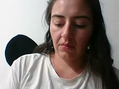  karlie kloss  online show from January 25, 2:26 am