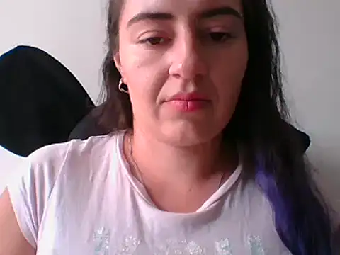  karlie kloss  online show from January 25, 8:00 pm