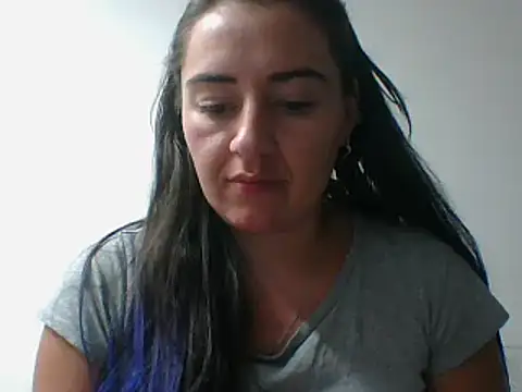  karlie kloss  online show from January 31, 1:54 am