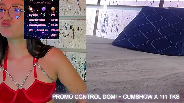 Snapshot of Afrodita_Shalom chatting on December 26, 2:48 pm Afrodita Shalom online show from December 26, 2:48 pm