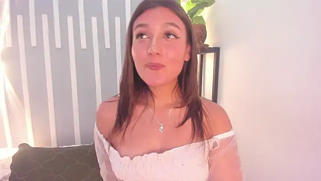 Snapshot of Afrodita_Shalom chatting on March 18, 5:10 pm Afrodita Shalom online show from March 18, 5:10 pm